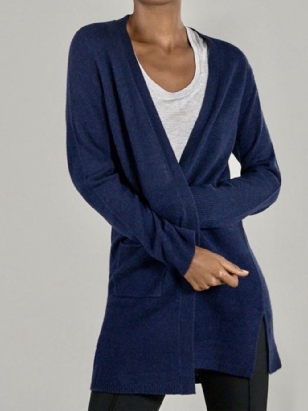ATM Cashmere Cardigan Duster Sweater Front Pockets Midnight Navy Black Medium